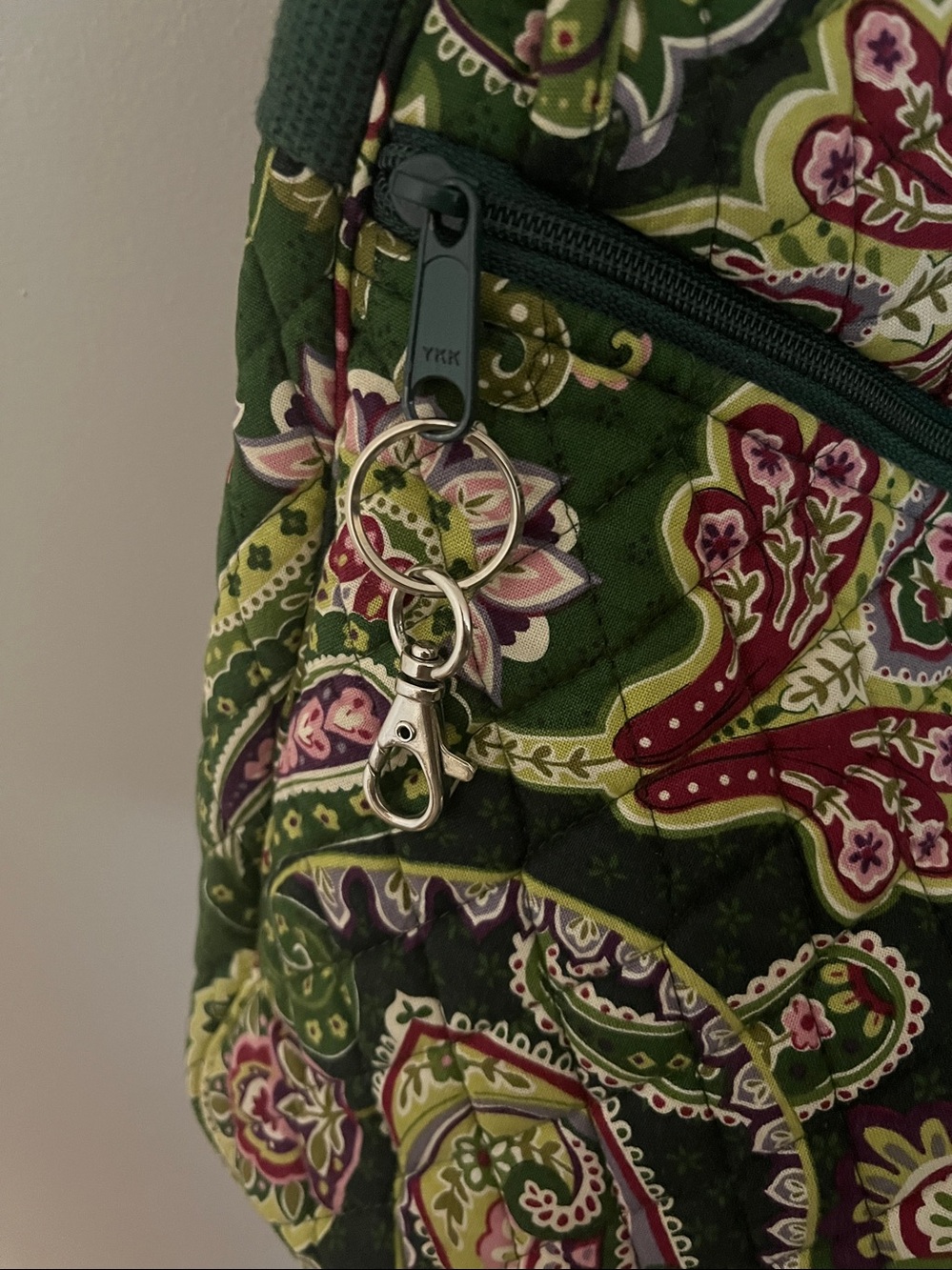 Vera Bradley messenger bag - Picture 4 of 6